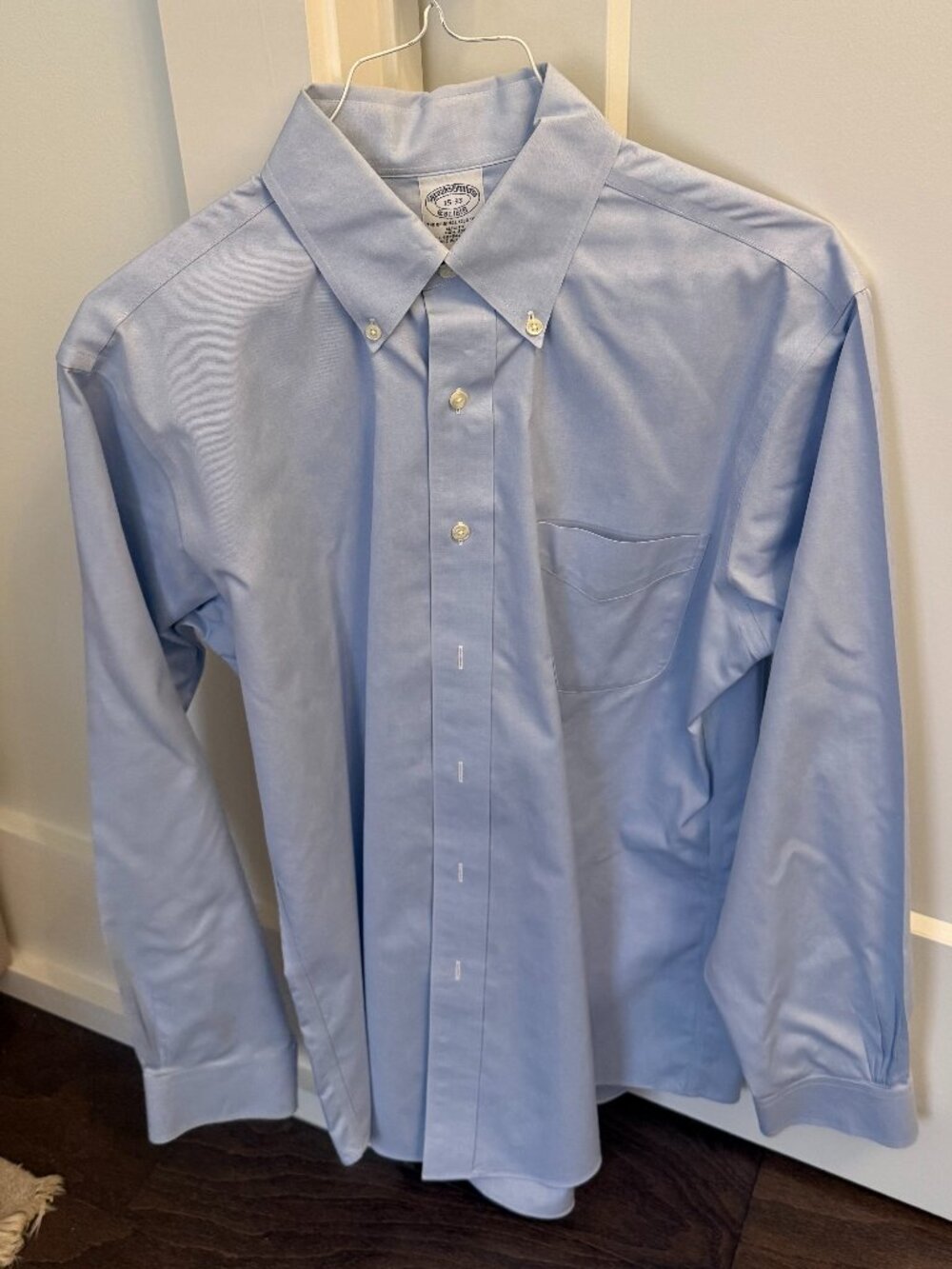 Brooks Brothers Button Down - 15-33 (slim)